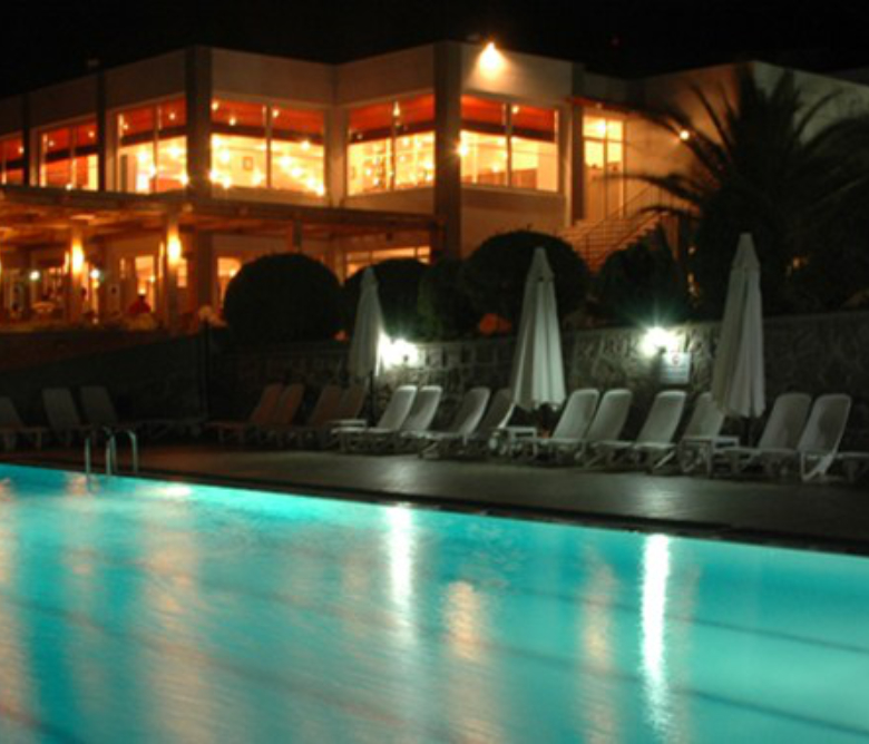 AYVALIK BEACH OTEL